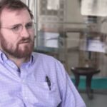 Cardano’s Hoskinson: Peddling ‘Conspiracy Theories’ Will Not Help Ripple Win